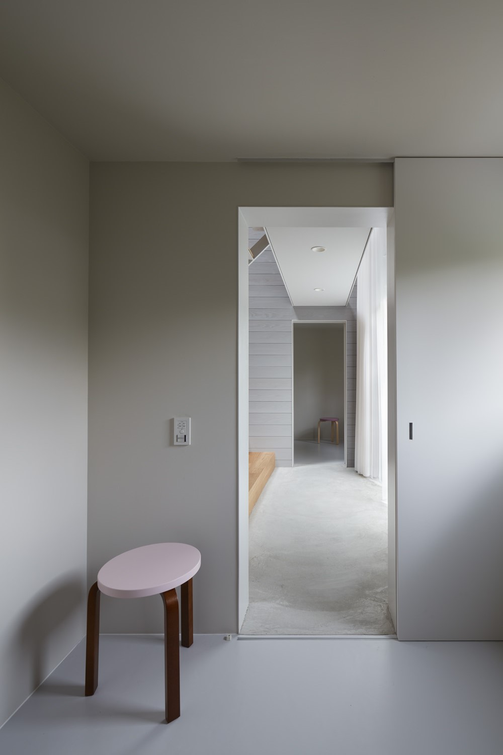 House in Iwakura by Airhouse