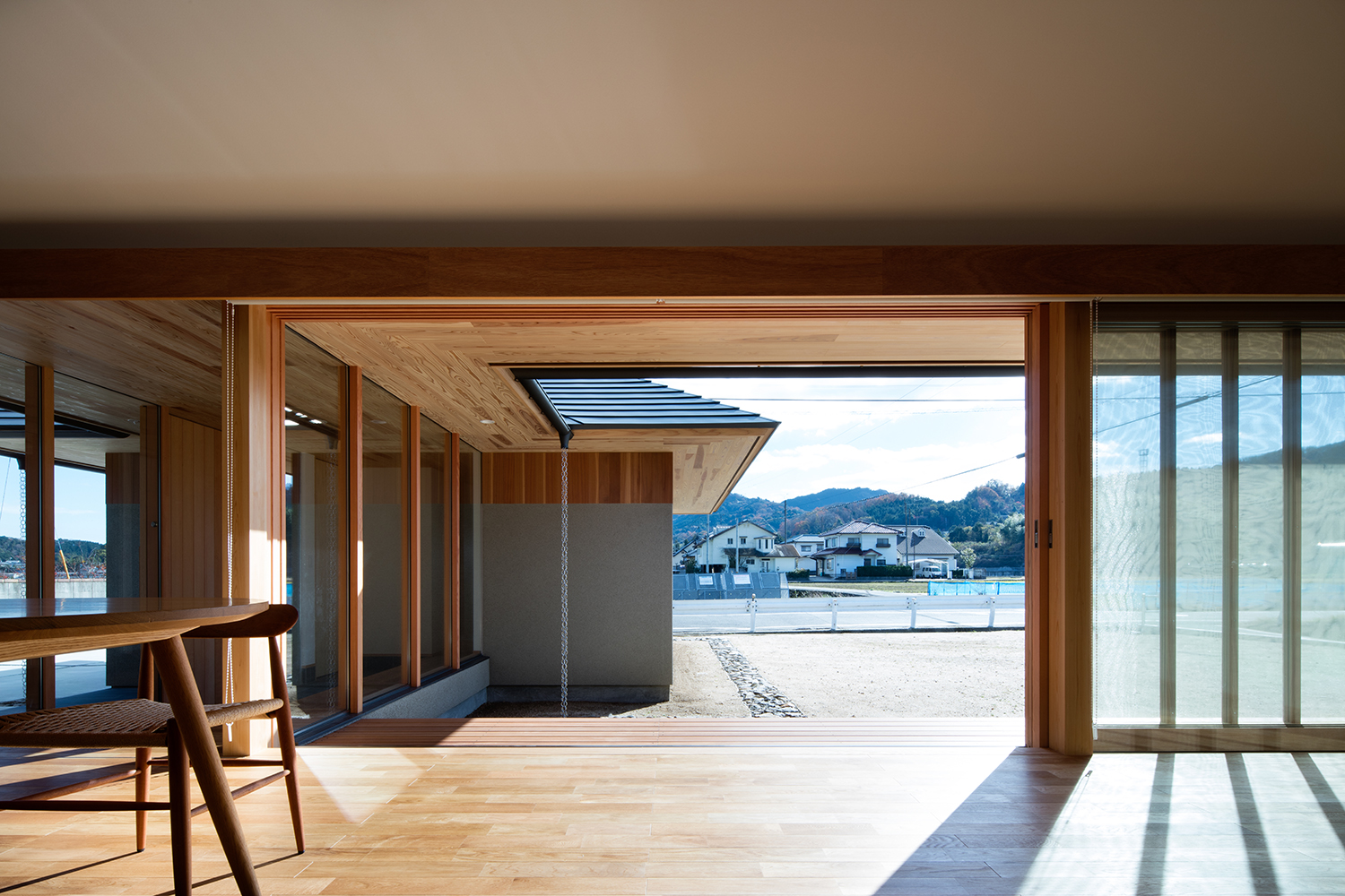House in Tamagawa by TENK