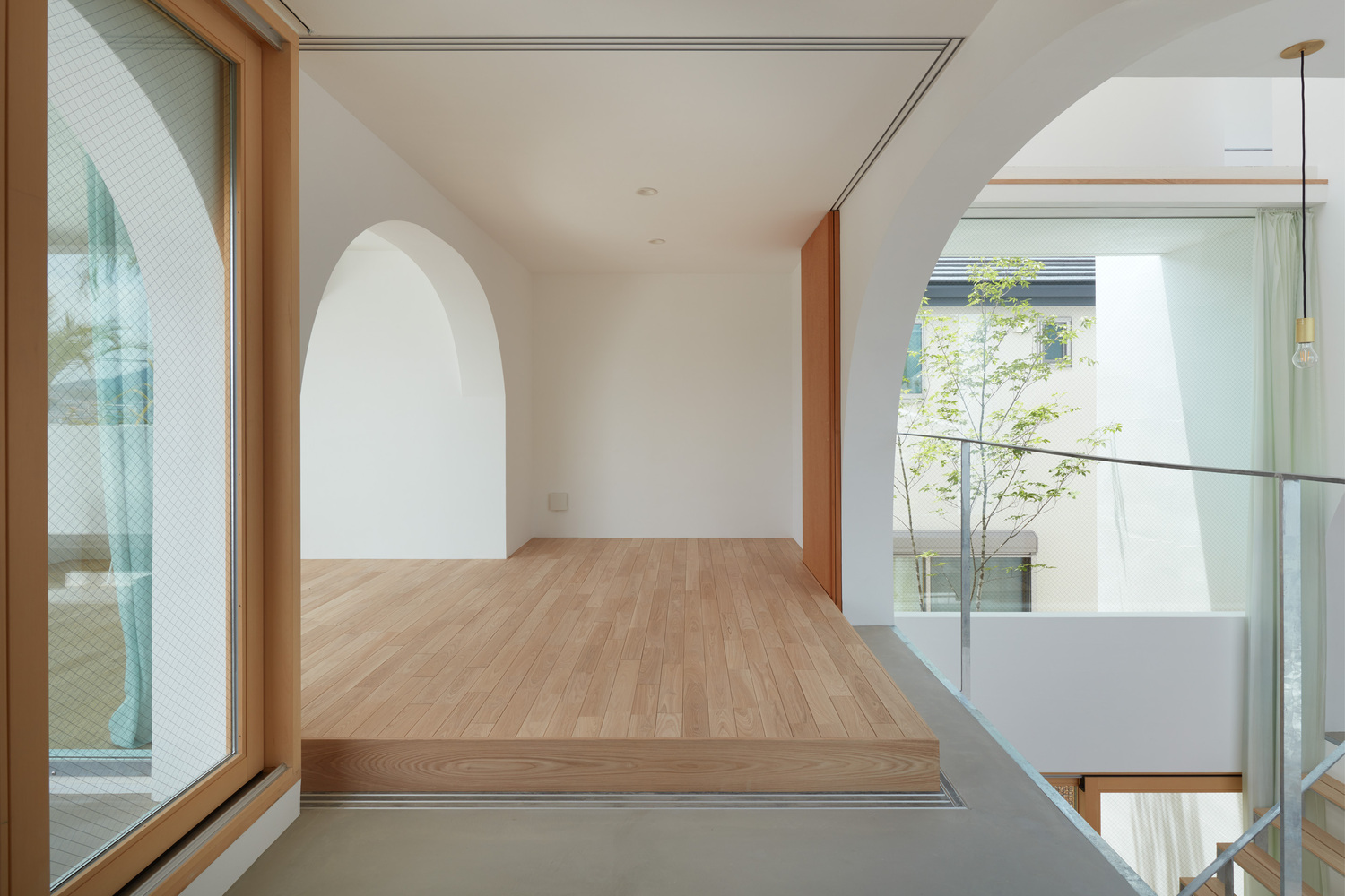 House in Tarumi by Tomohiro Hata Architect and Associates