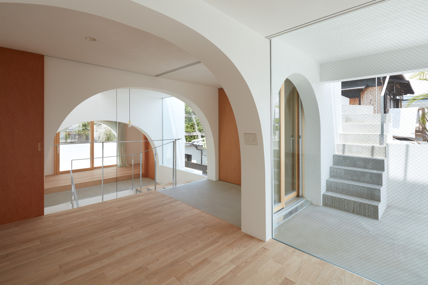 House in Tarumi by Tomohiro Hata Architect and Associates