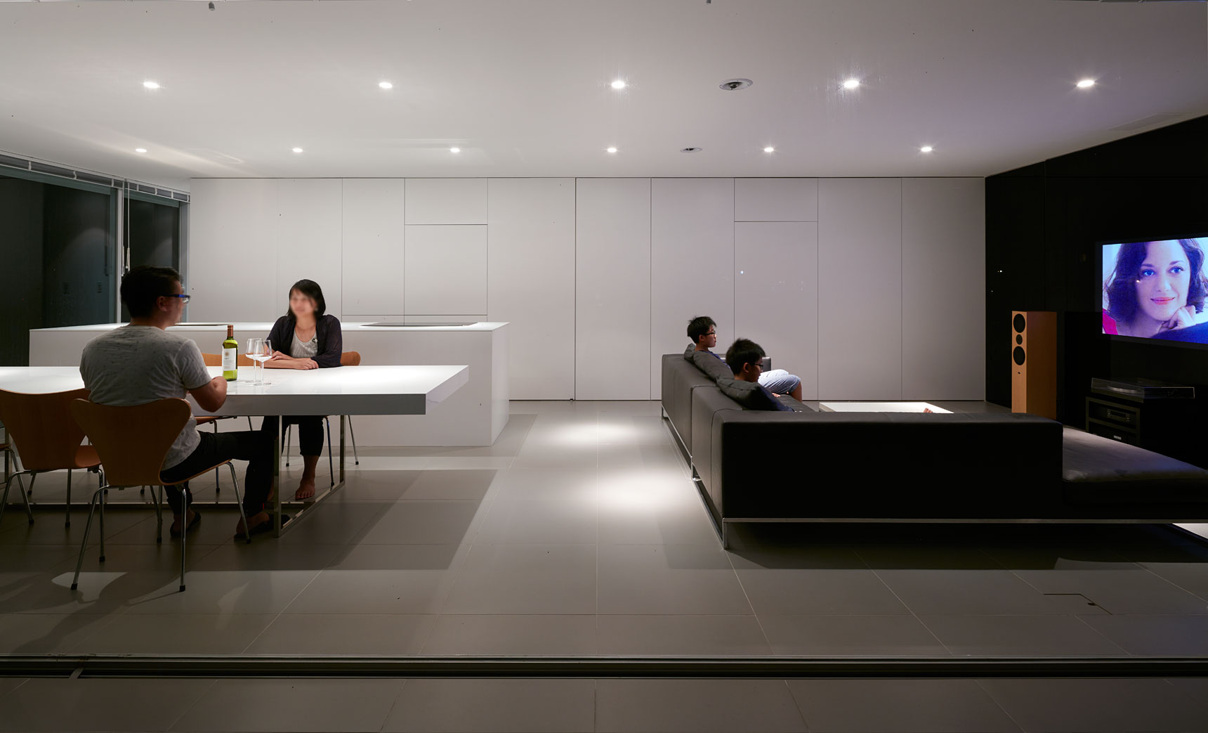 F Residence by Shinichi Ogawa & Associates