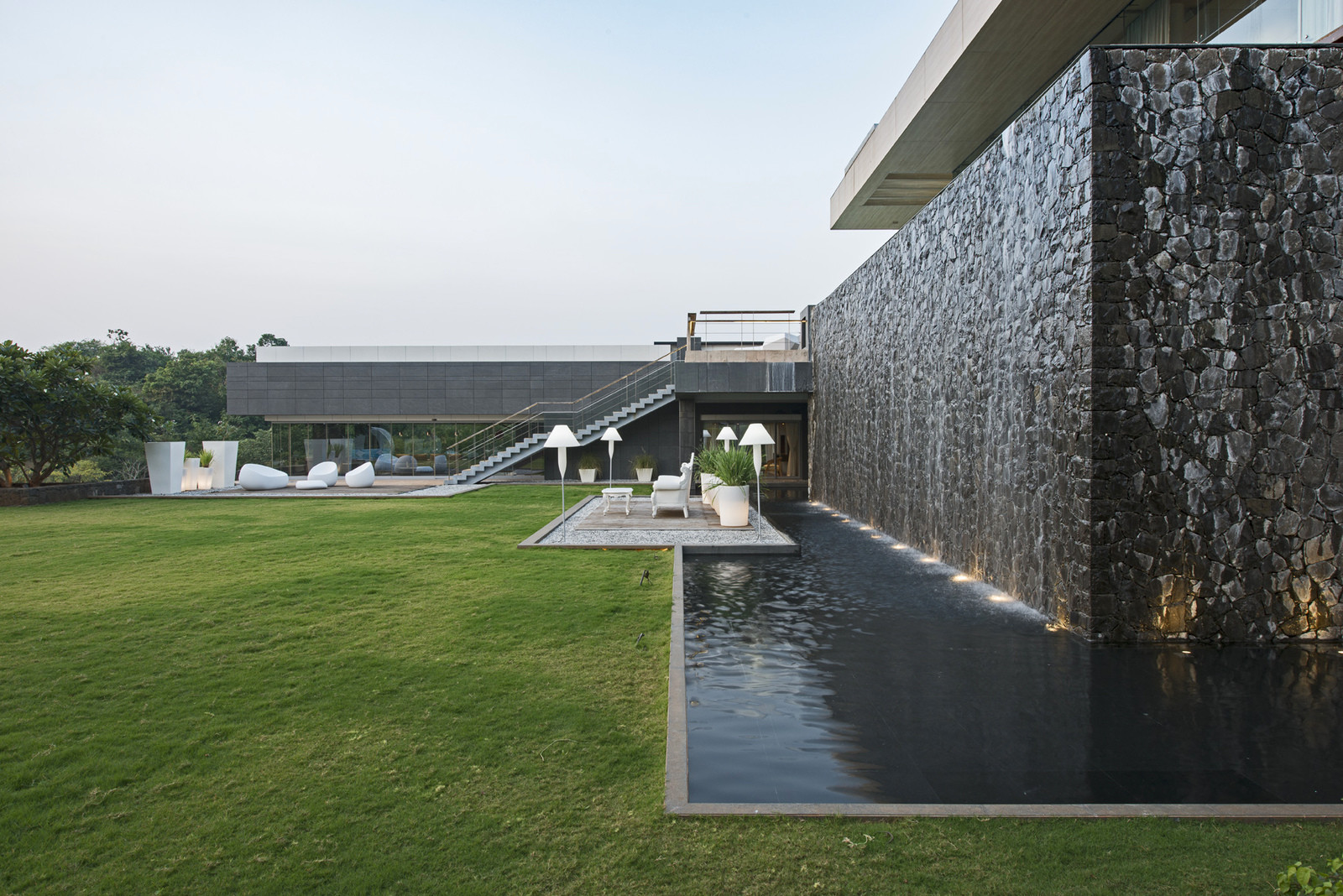  Luxury villa in India