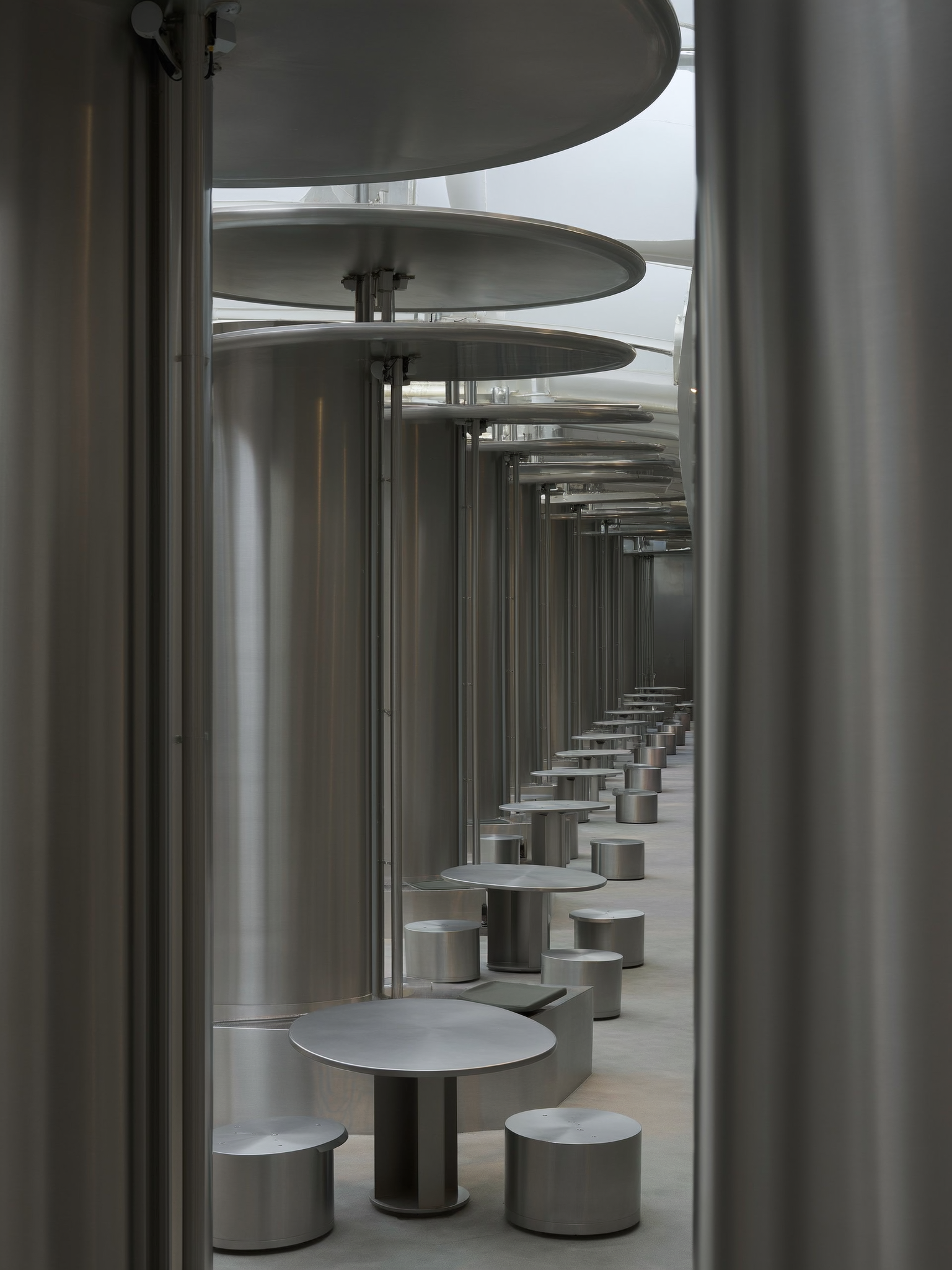 Лучшие нейросети (AI) для улучшения, создания и редактирования изображений [с нуля до проф. уровня] от CGBandit