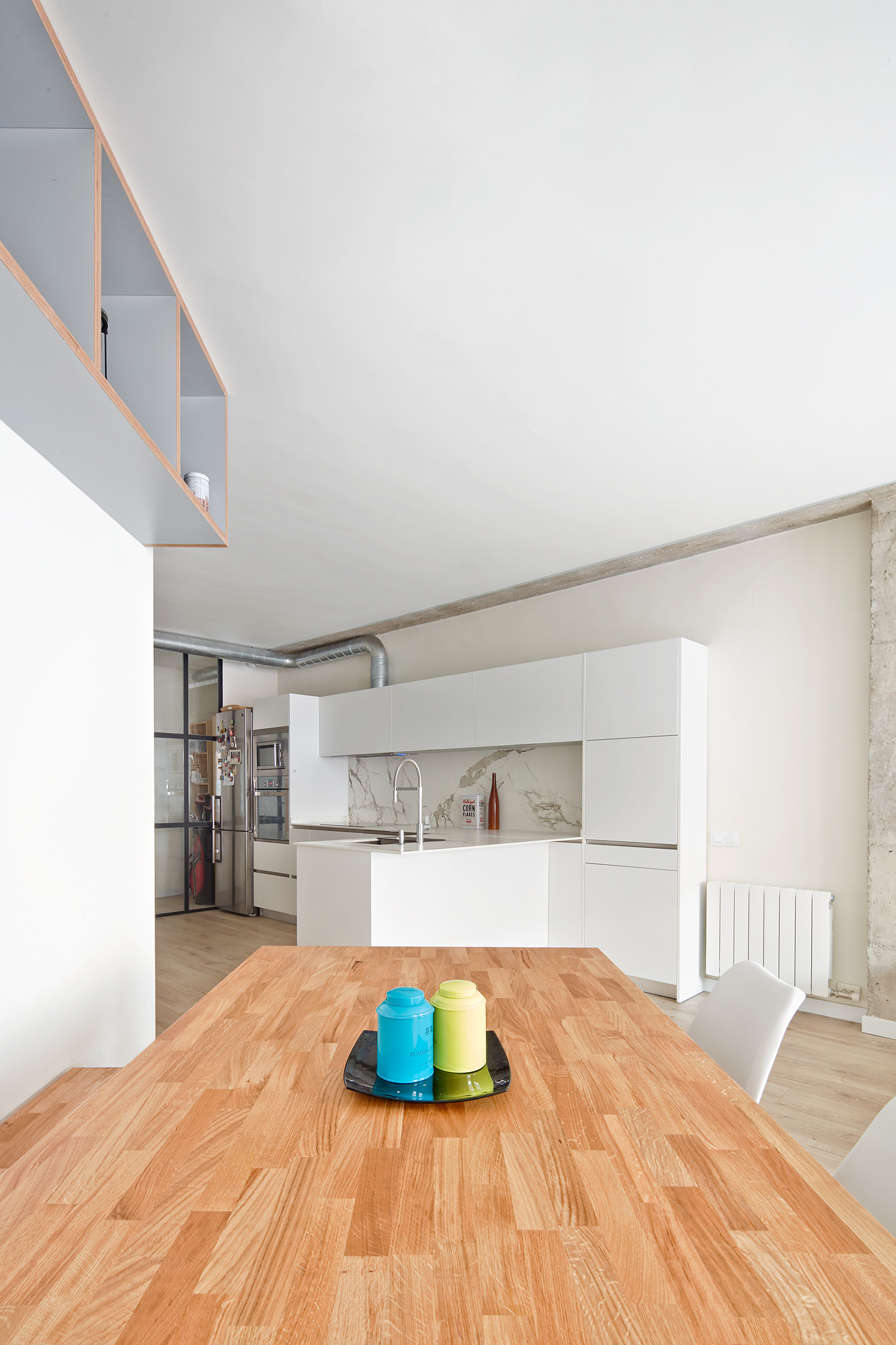 Corsega Apartment by RAS arquitectura