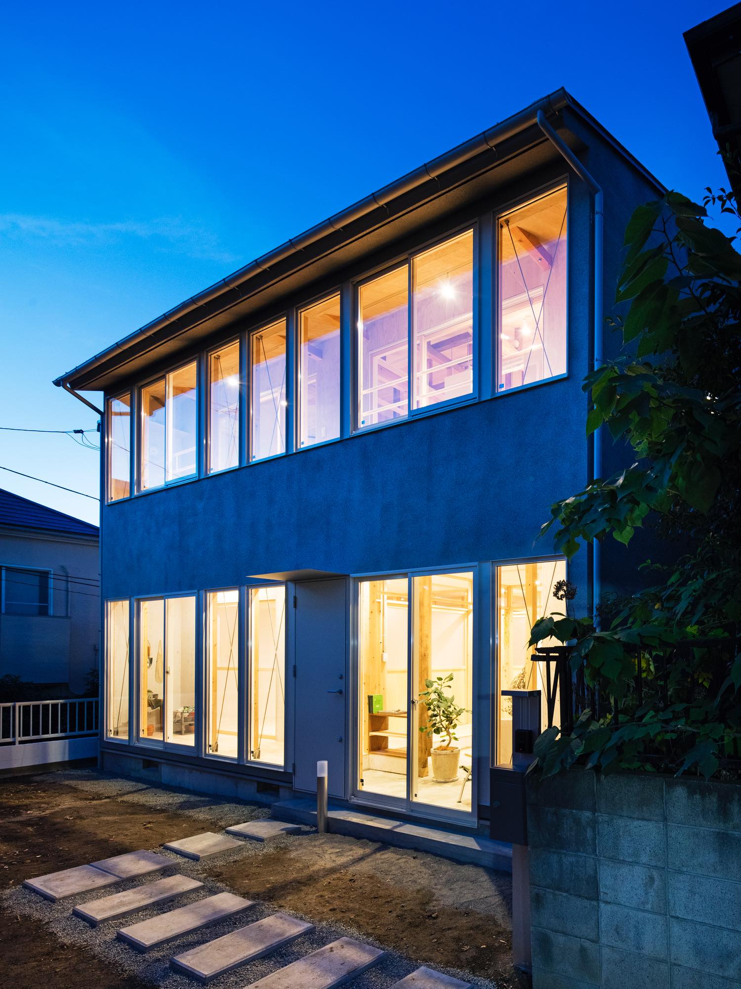 House Between Pillars by Camp Design Inc