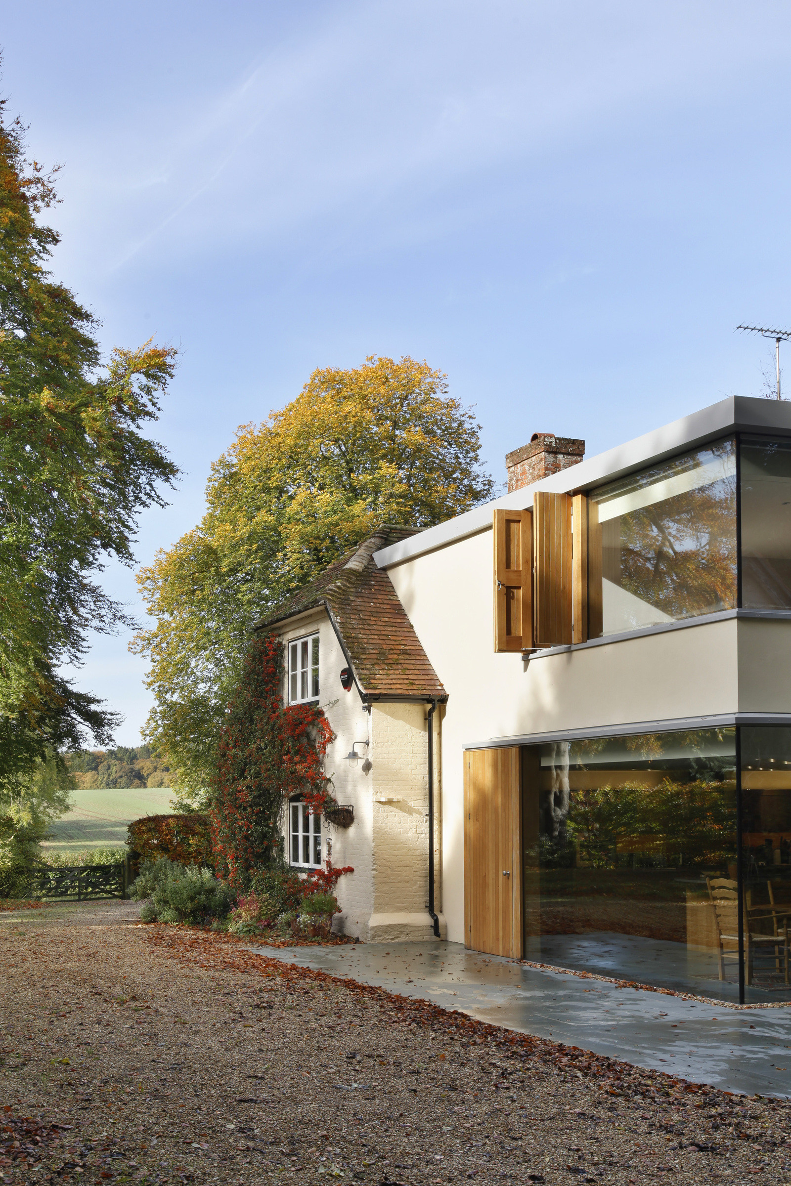 Cottage by Stephen Marshall Architects