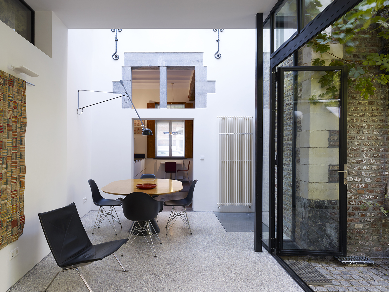 House Wycker Grachtstraat Maastricht by Artesk van Royen Architects