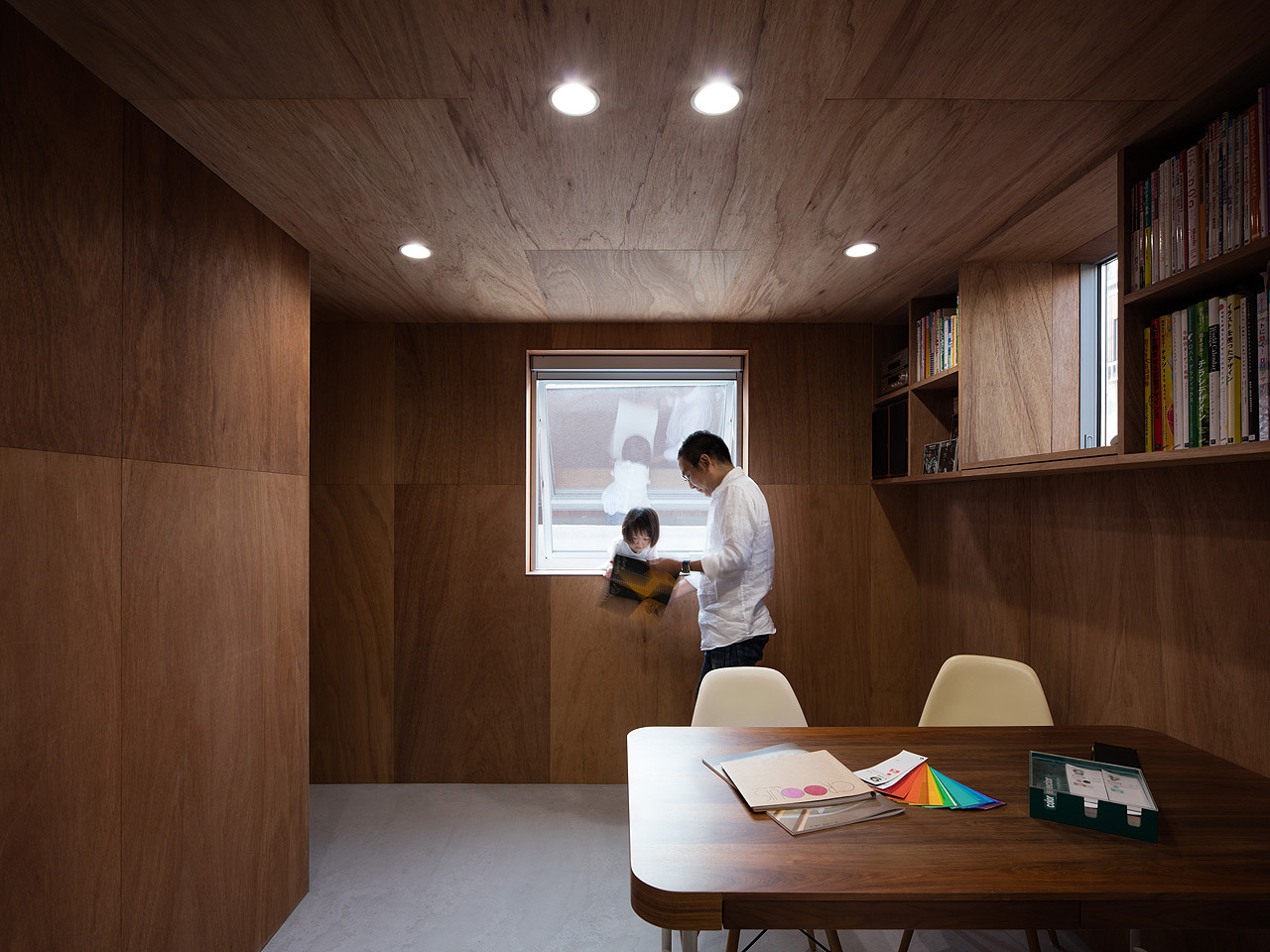 Abode of the Continuous Layer by Matsuyama Architects and Associates