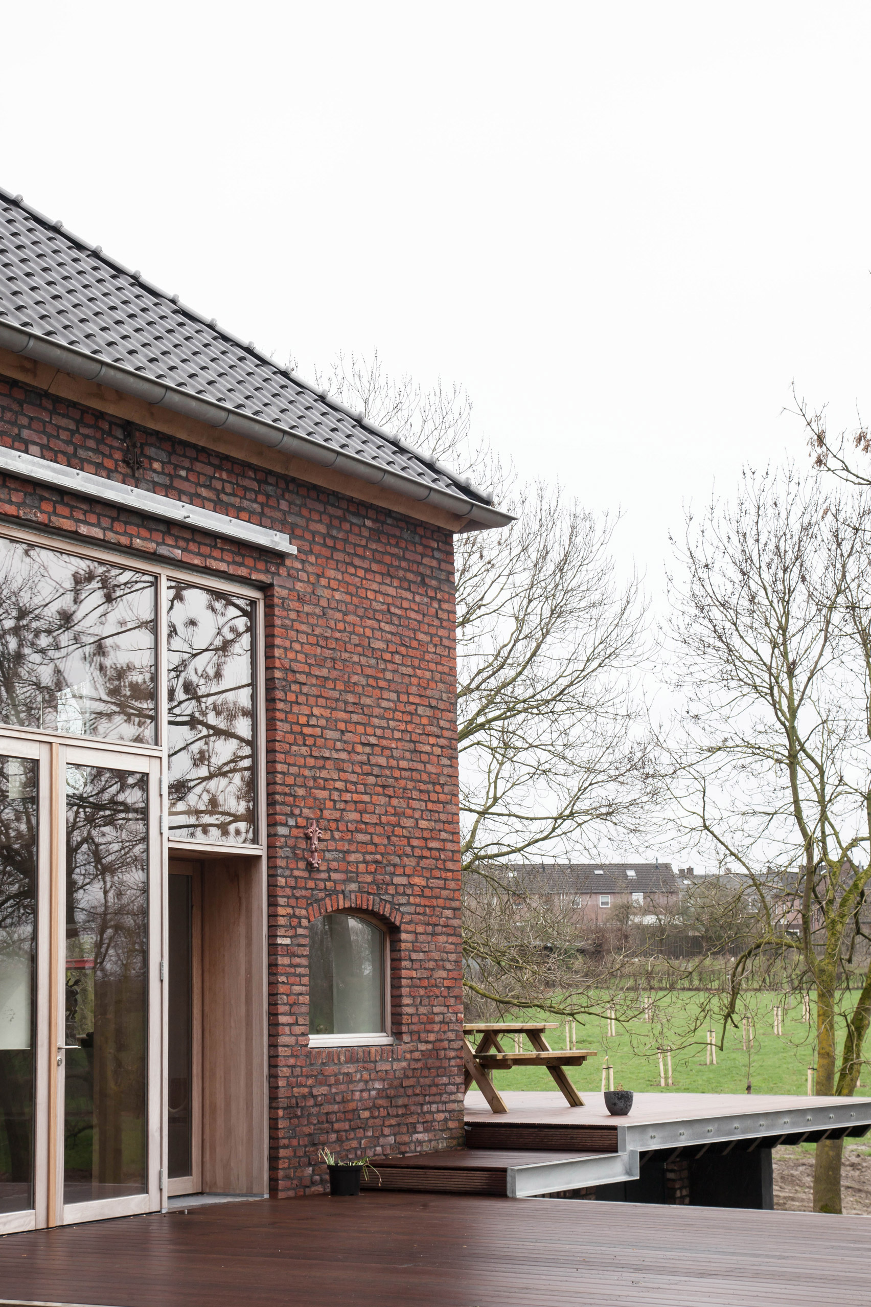 Farm Grubbehoeve by Jeanne Dekkers Architecture