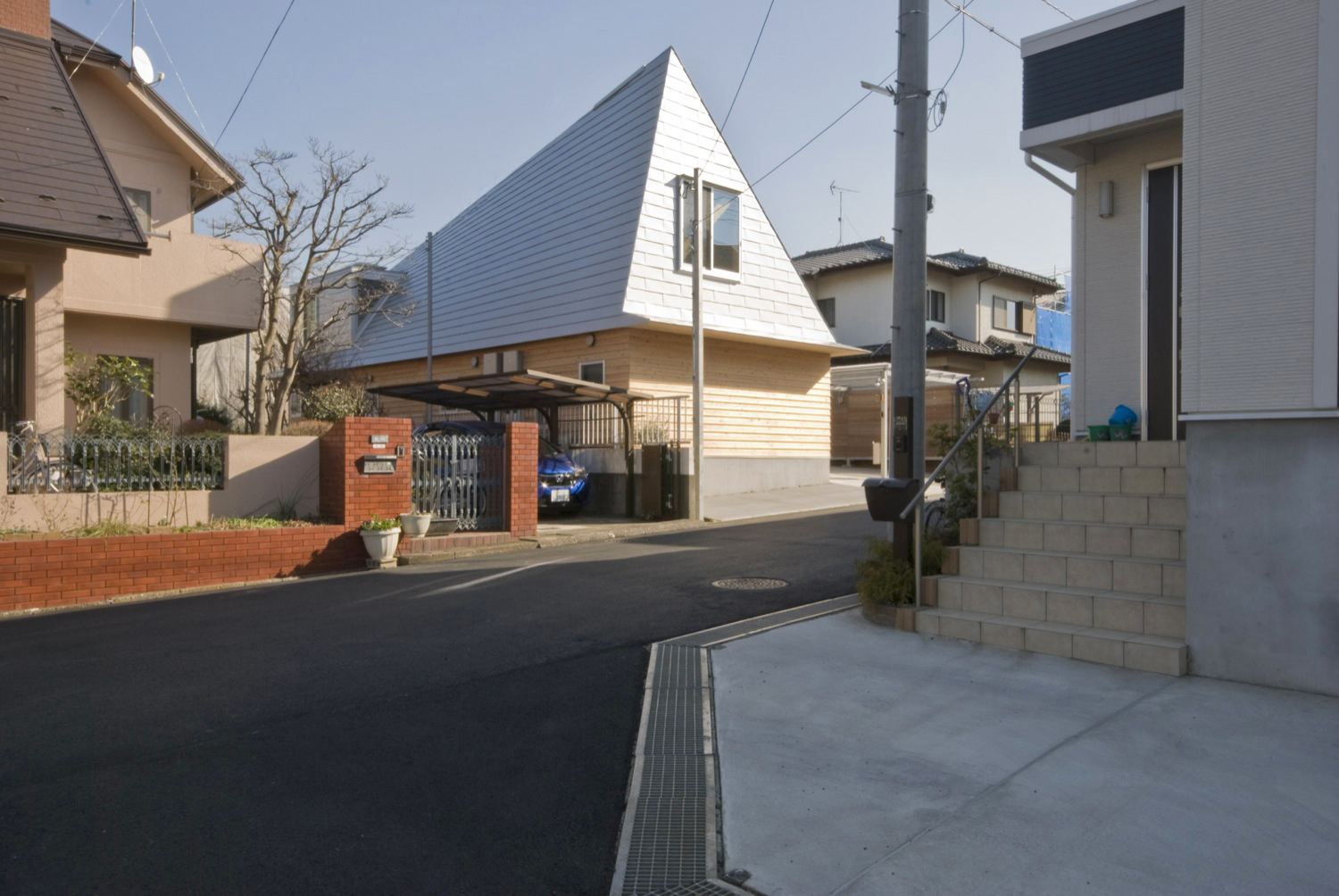 House in Kashiwa by ai/yuki CHIDA