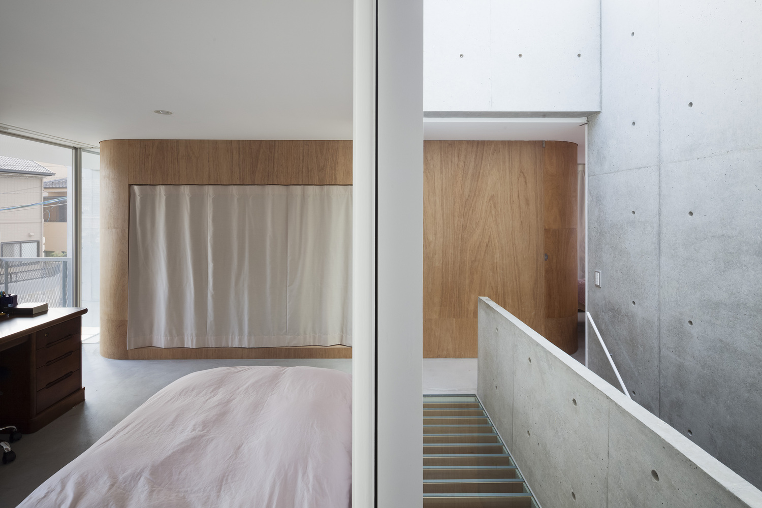 House in Midorigaoka by Yutaka Yoshida Architect & Associates