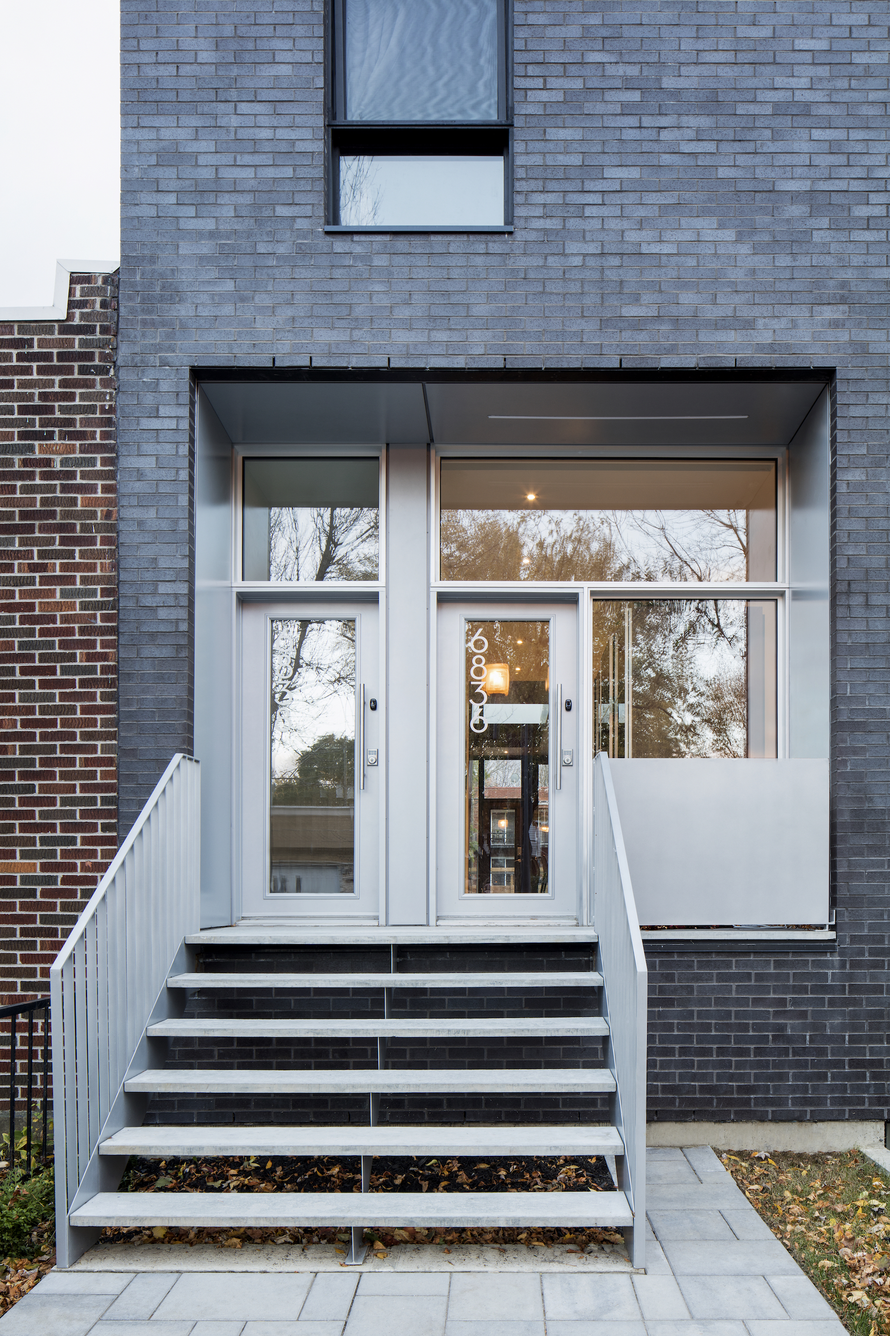 1st Avenue Residence by microclimat