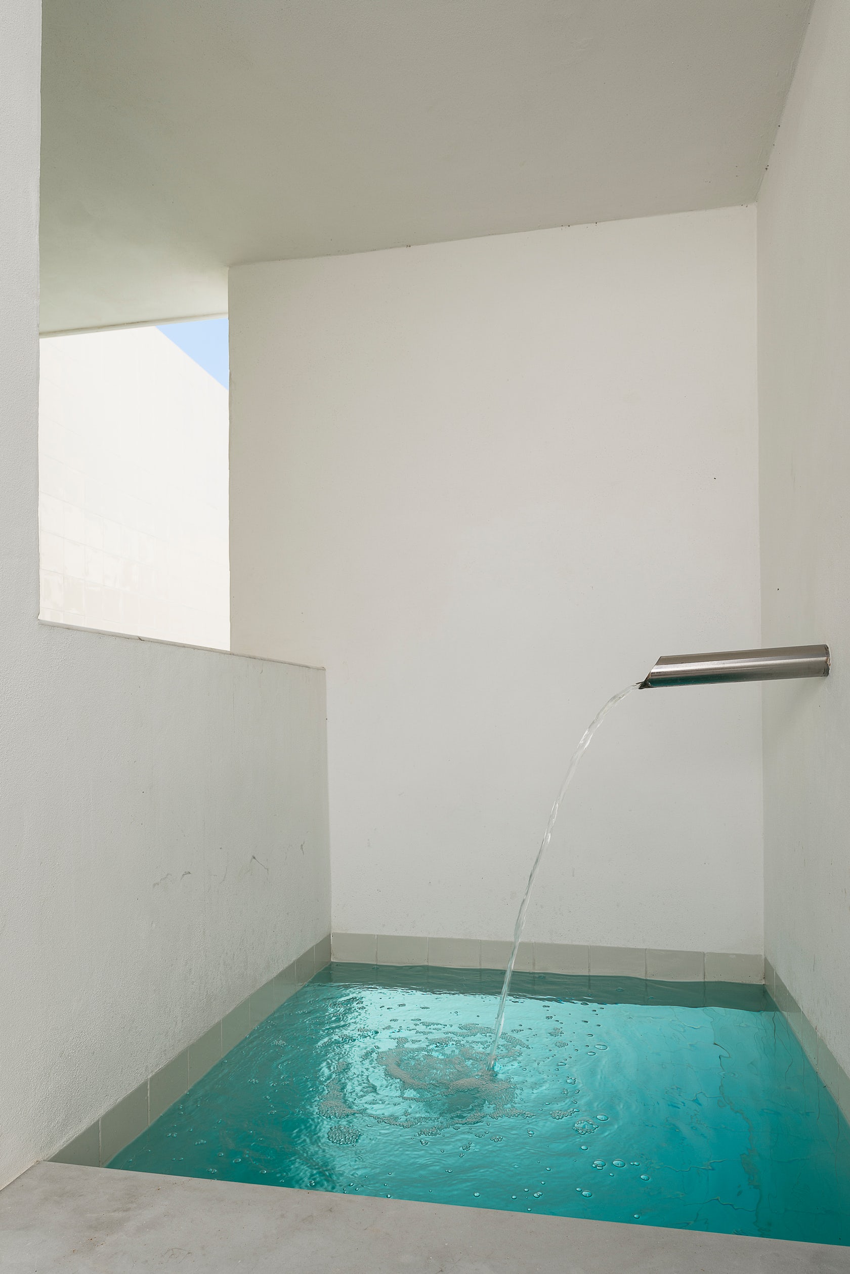 House in Alfama by Matos Gameiro Arquitecto