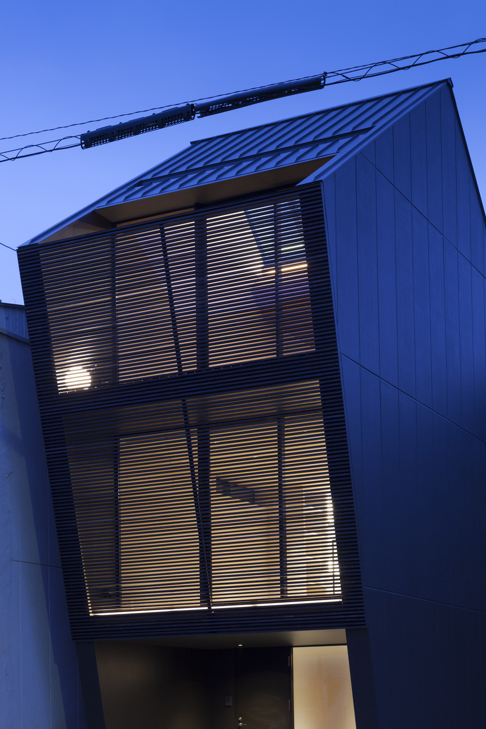 Nest by APOLLO Architects & Associates