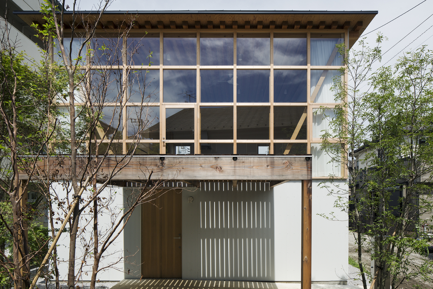 Lattice House by Tetsuo Yamaji Architects
