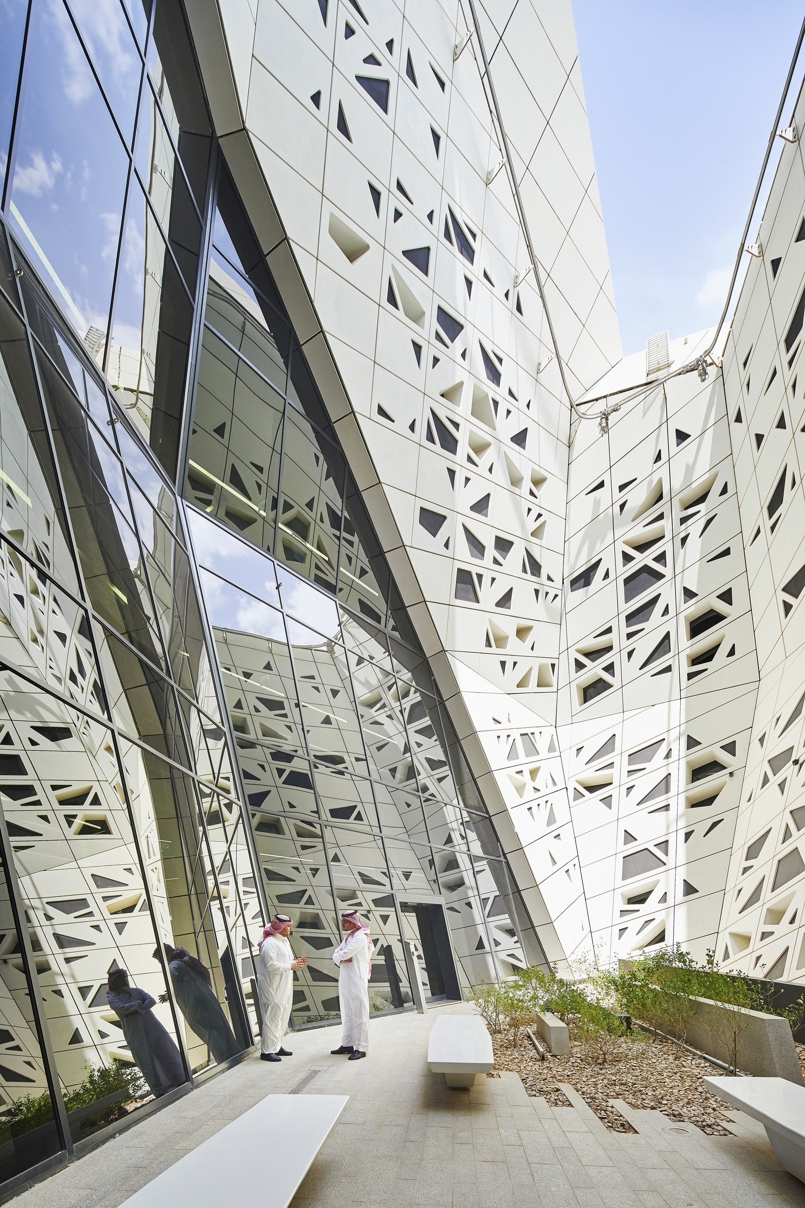 KAPSARC Research Center by Zaha Hadid Architects