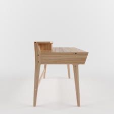 writing desk