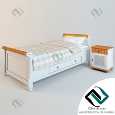 Детская кровать Children's bed with a bedside table