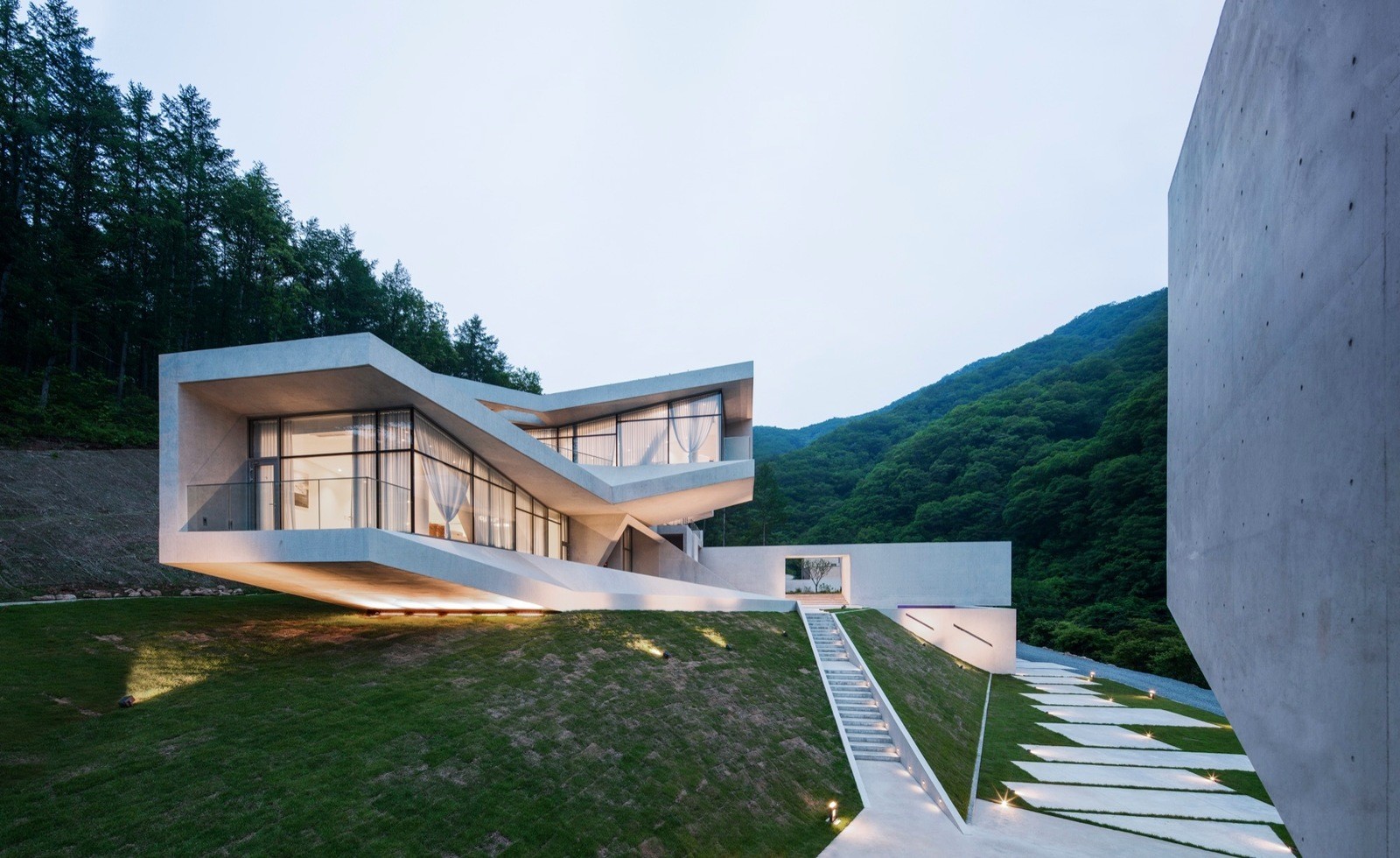  Residence in South Korea