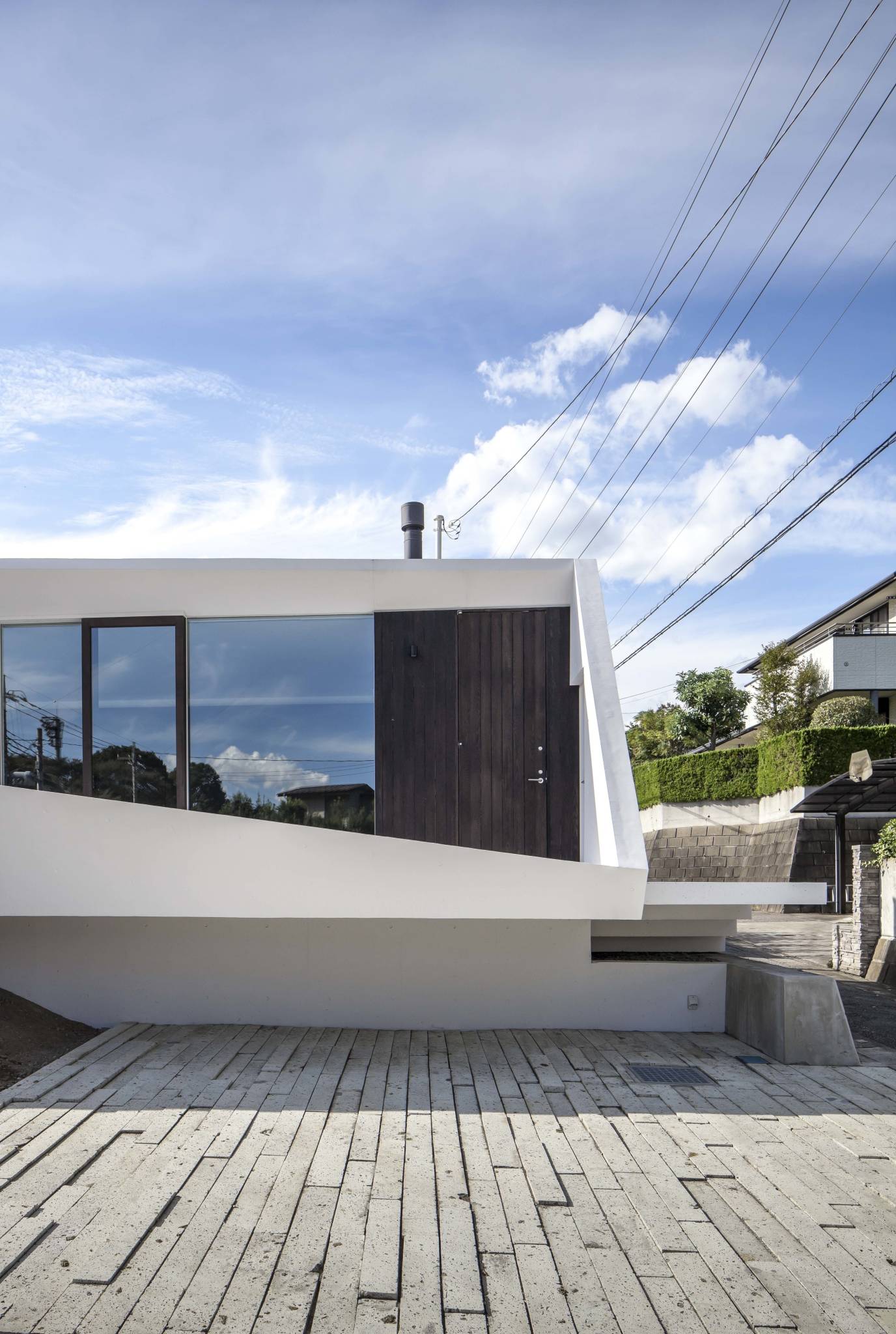 Intersection by Takeshi Goto Architects