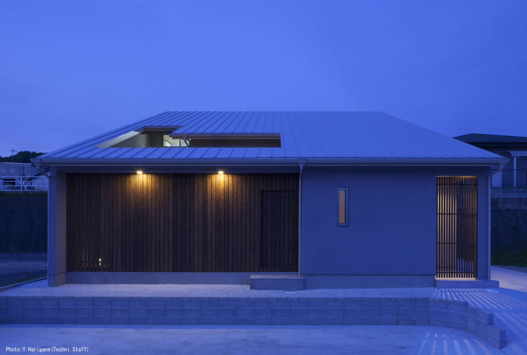 House in Tohkou by Kenji Matsuoka