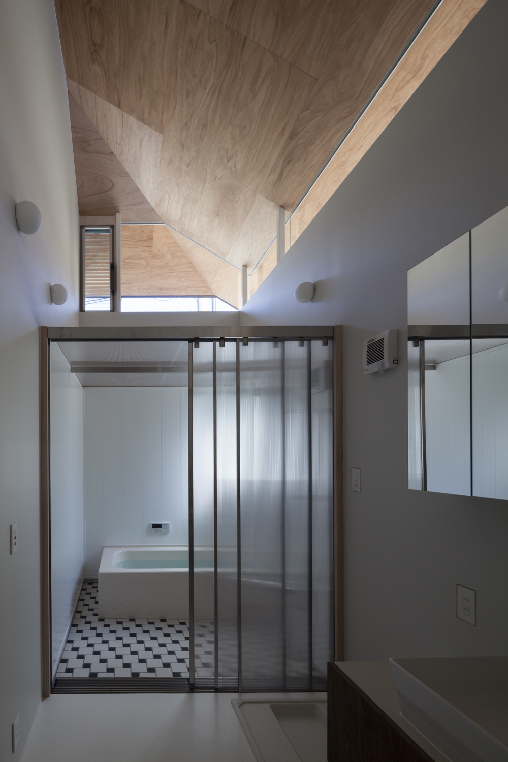 House in Hoshigaoka by Shogo ARATANI Architect & Associates