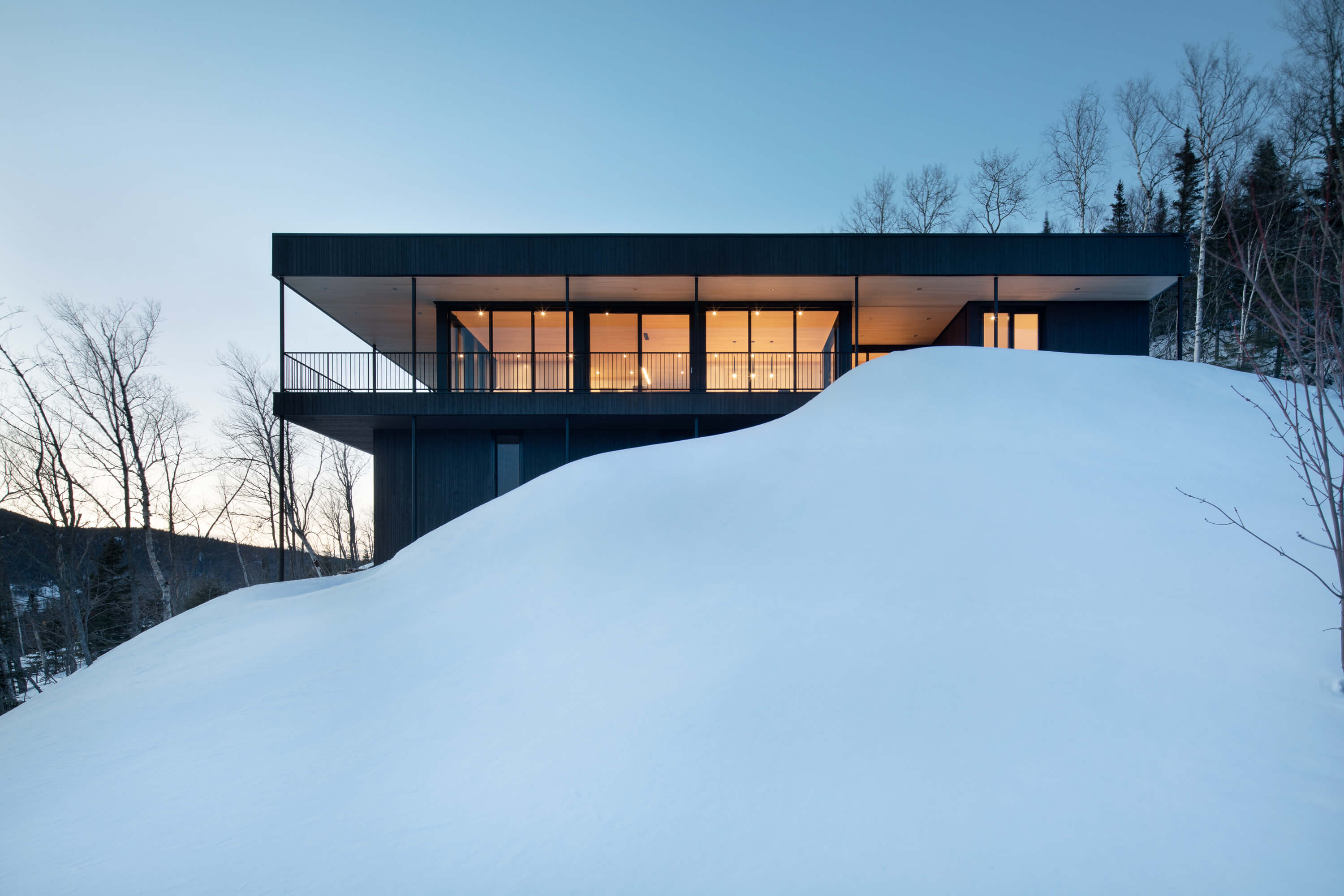 Residence Long View by Bourgeois / Lechasseur Architects